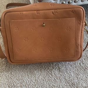 Madewell Large Transport Camera bag/Banana embossed edition